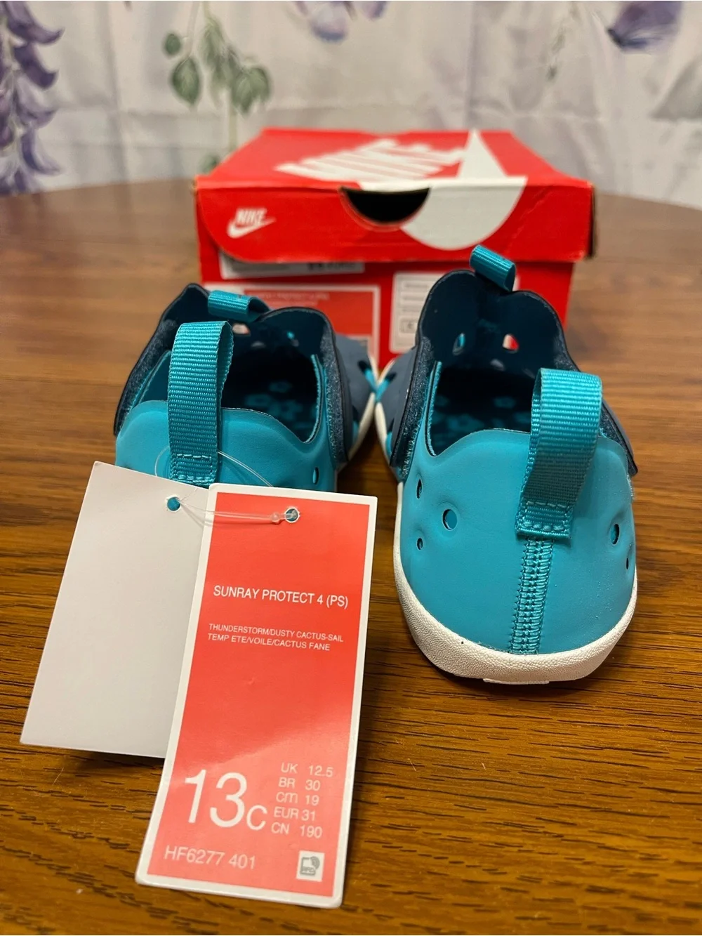 Nike Kids' Sunray Protect 4 (PS) thunderstorm/dusty cactus sail
